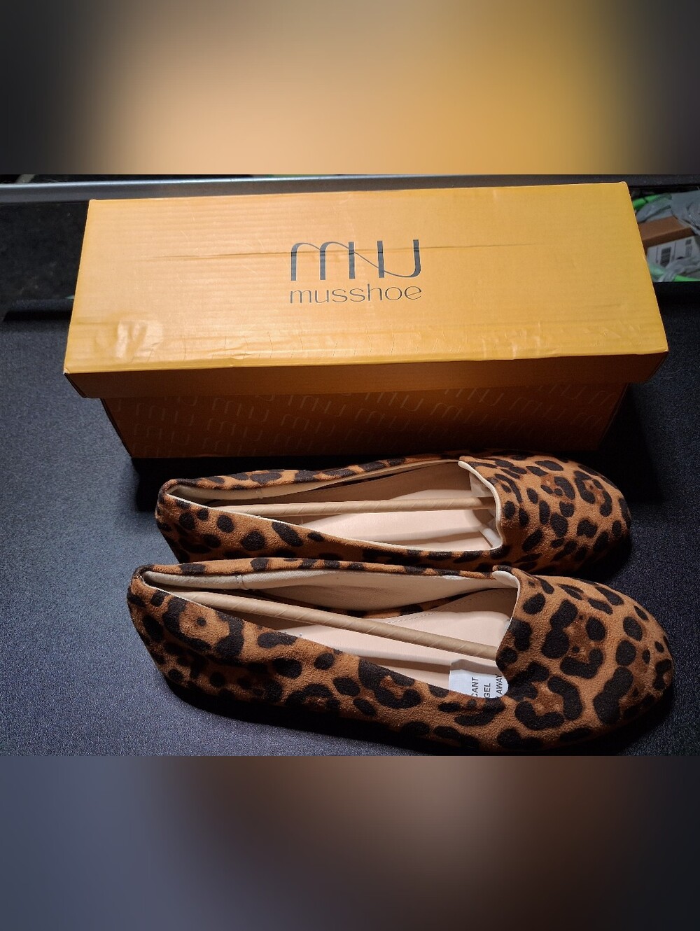 Musshoe Leopard Print Women's Flats NIB - Tan and Black Size 8.5
